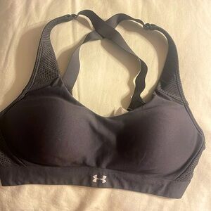 UA large sports bra with built in cups